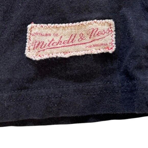 Mitchell & Ness Mens L Pittsburgh Penguins NHL Hockey Vintage Logo T-Shirt Black - Picture 4 of 6